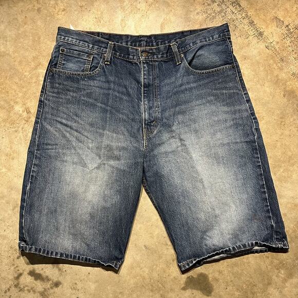 Vintage 2000s Levi's 569 Denim Short Jorts Jean Shorts 38x12 - Picture 1 of 3